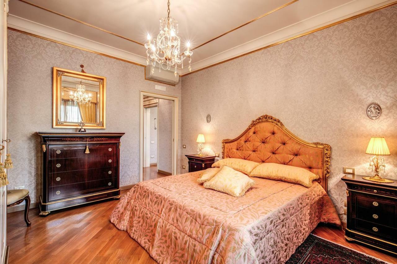 Апартаменты Domus Vittoria - The Luxury Quintessence Сорренто Экстерьер фото
